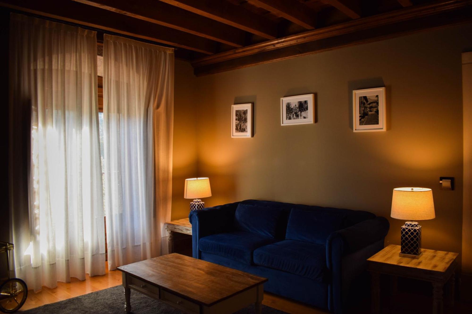 Hotel Casona De La Pinta à Ríocorvo Extérieur photo