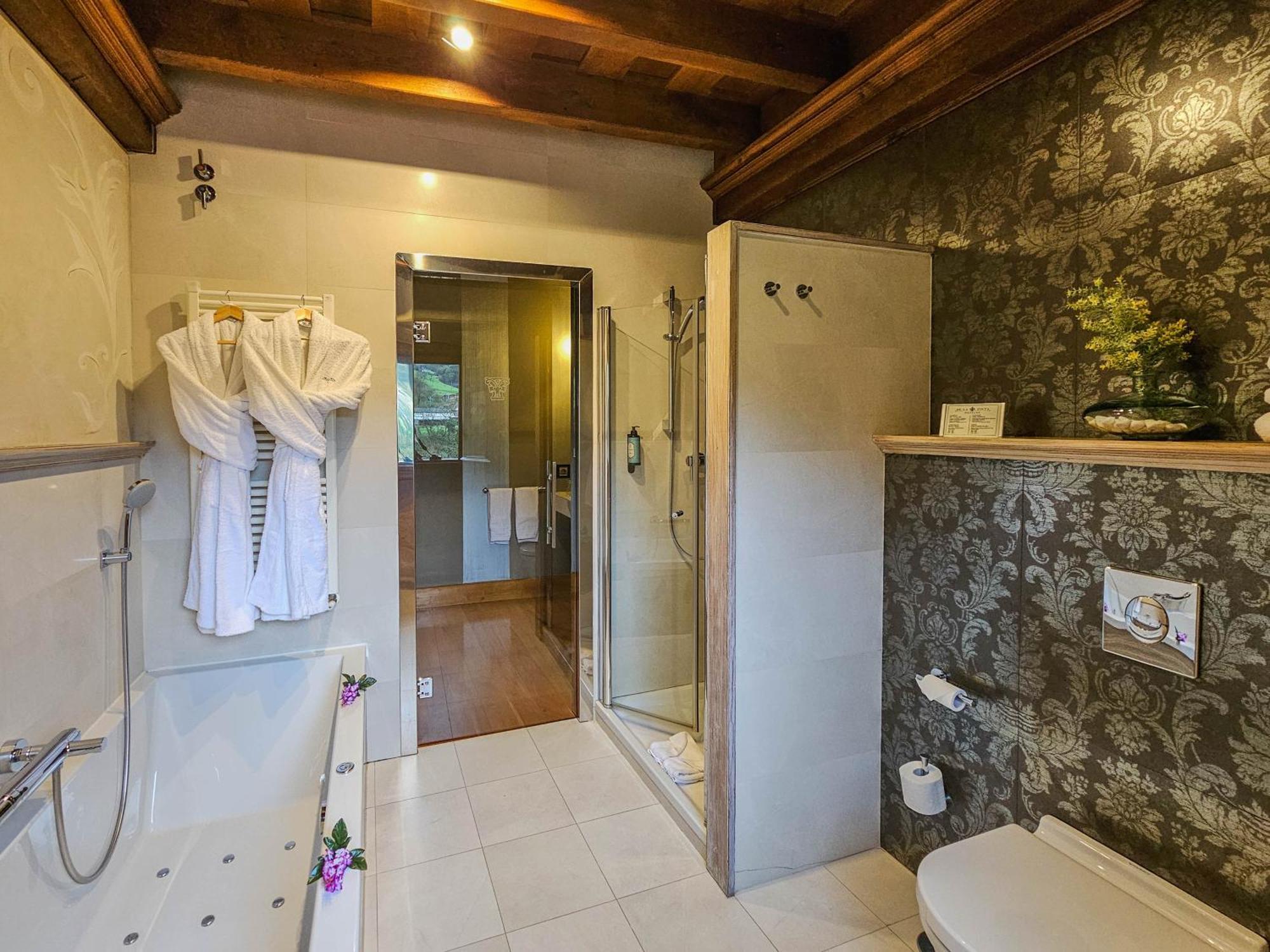 Hotel Casona De La Pinta à Ríocorvo Extérieur photo