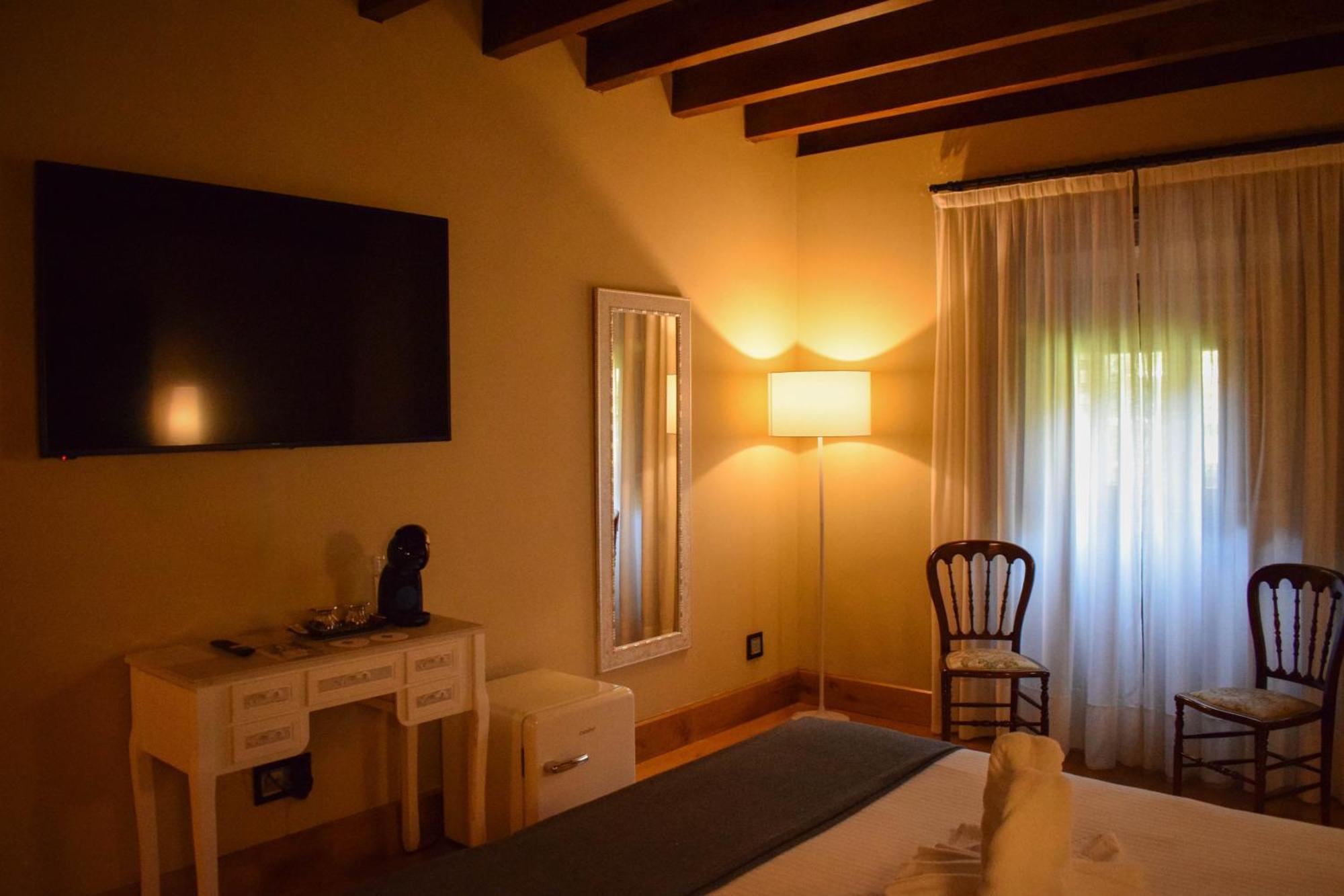 Hotel Casona De La Pinta à Ríocorvo Chambre photo