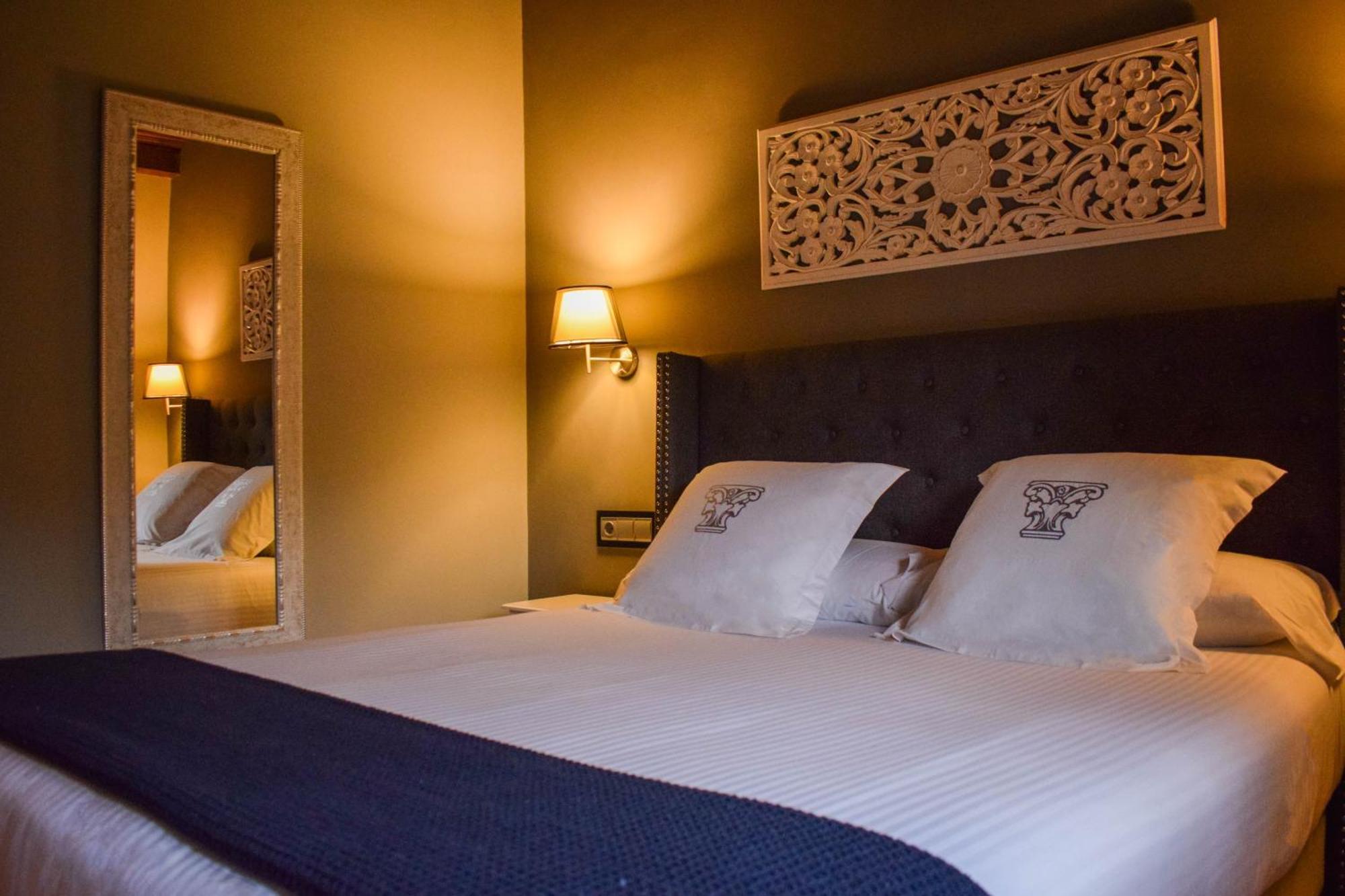 Hotel Casona De La Pinta à Ríocorvo Extérieur photo
